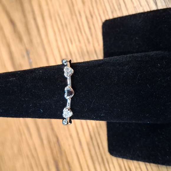 Silver Heart & Rhinestone Ring - Picture 2 of 4